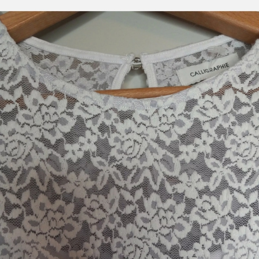 Lace‎ Blouse - Picture 6 of 15